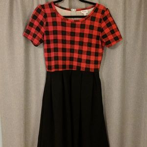 M EUC Lularoe plaid Amelia